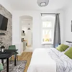 The Koburger Hh, Lovely 1 Bedroom With High Bed Up To 4 Ppl