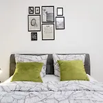 The Koburger Hh, Lovely 1 Bedroom With High Bed Up To 4 Ppl